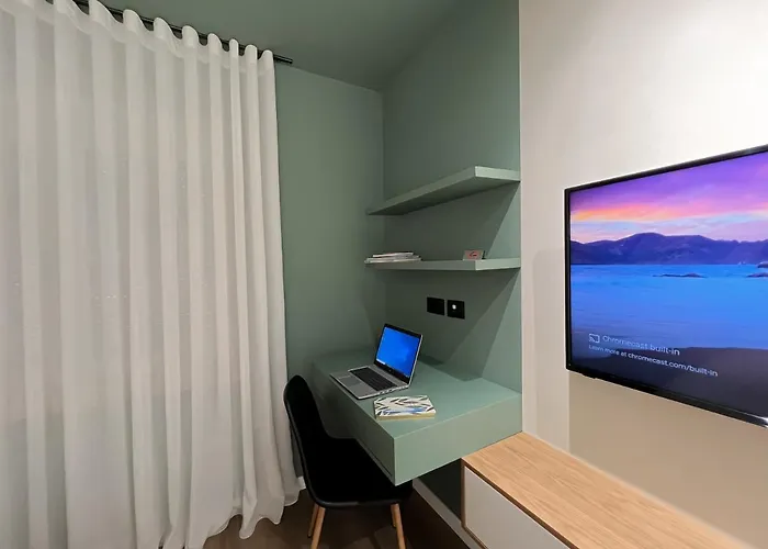 Dolce Far Niente Τίρανα